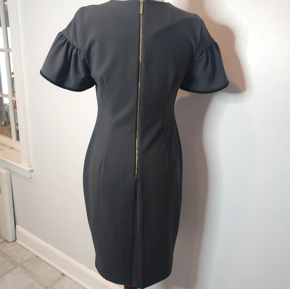 Calvin Klein Knee Length Flutter Flounce Sleeve Gray Dress, 6 - Picture 3 of 7